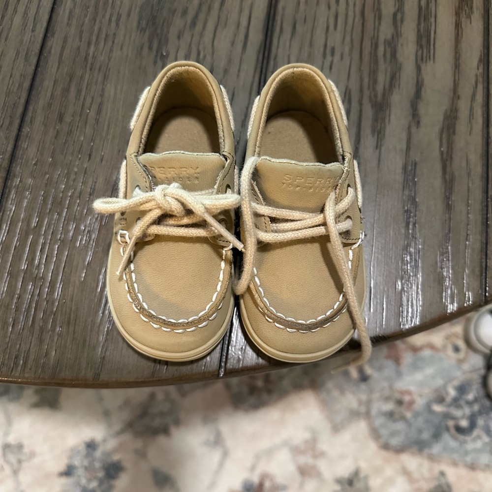 Sperry Kids Beige Moccasins